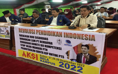 RUU Sisdiknas Dinilai Ancam Profesi Dosen di Perguruan Tinggi Swasta